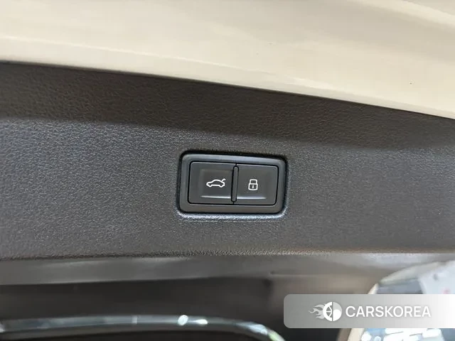 Audi A7 (4K) id 3712980 из Кореи 8