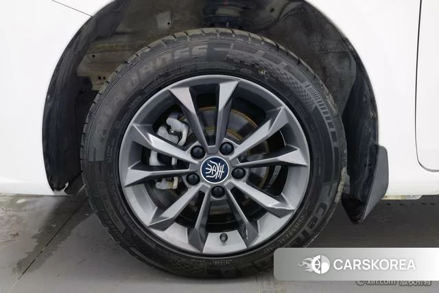 BYD Qin id 4210481 из Китая 8