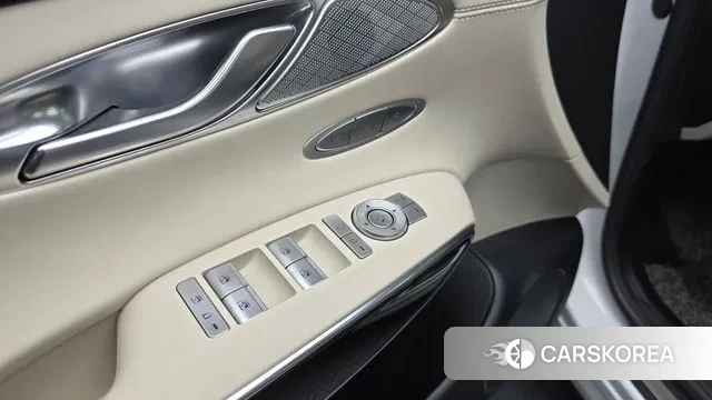 Genesis GV70 id 3054154 из Кореи 8