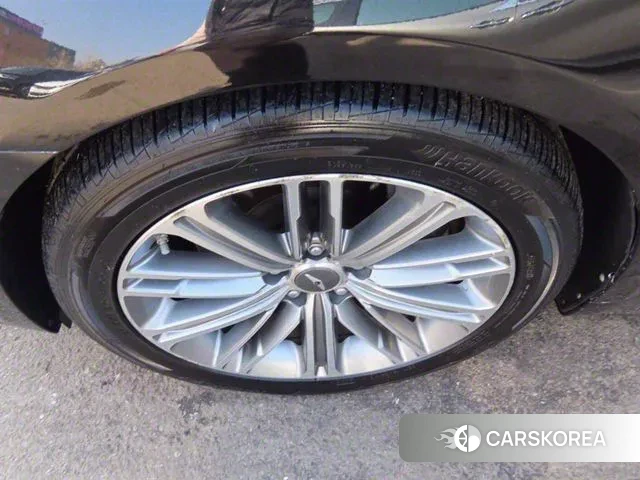 Genesis G80 id 3429407 из Кореи 8