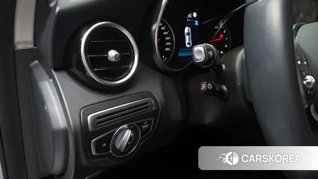 Mercedes-Benz C-Class W205 id 3557147 из Кореи 8