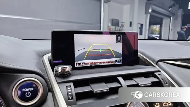 Lexus NX300h id 3692657 из Кореи 8