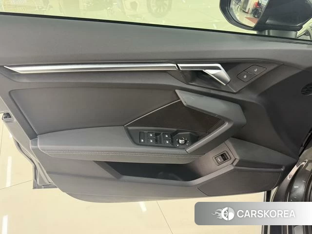 Audi A3 id 4329044 из Китая 8