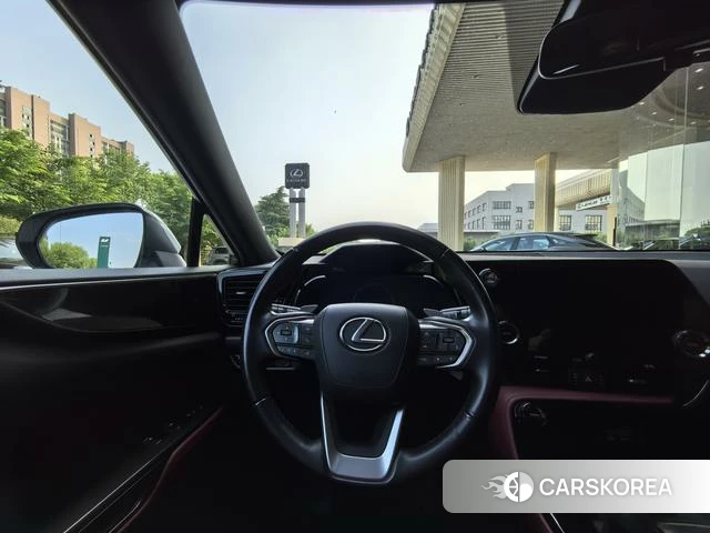 Lexus NX id 4393310 из Китая 8