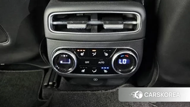 Genesis GV70 id 3003149 из Кореи 8