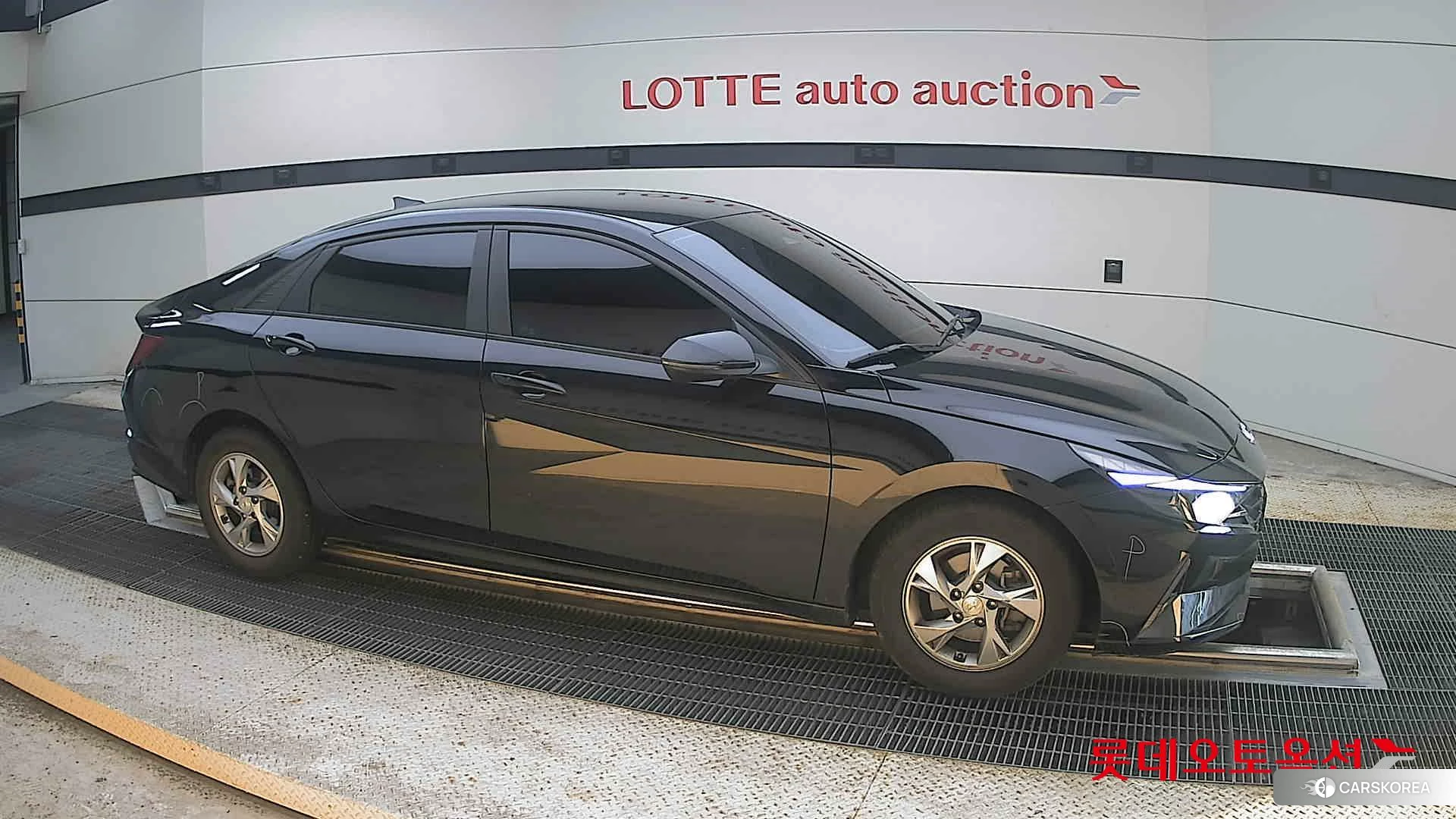 Hyundai Avante id 4679302 из Кореи 8