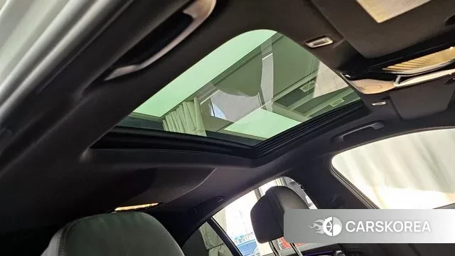 BMW 5 Series (G30) id 2980584 из Кореи 8