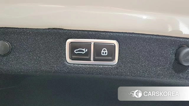 Hyundai Grandeur Hybrid (GN7) id 4571309 из Кореи 8