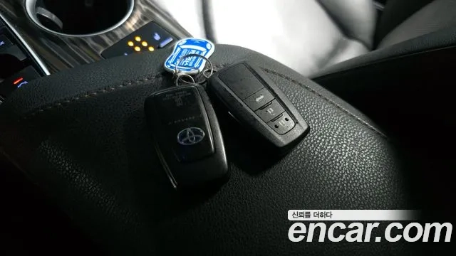 Toyota Camry (XV70) id 2870805 из Кореи 8