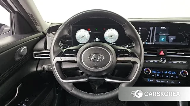 Hyundai Avante (CN7) id 3237968 из Кореи 8