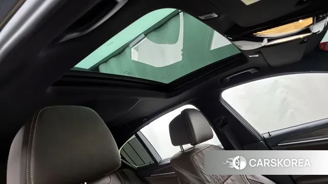 BMW 5 Series (G30) id 3635985 из Кореи 8