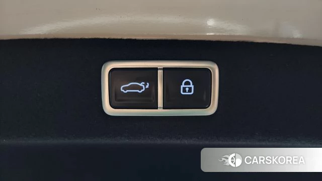 Hyundai Grandeur Hybrid (GN7) id 4488028 из Кореи 8