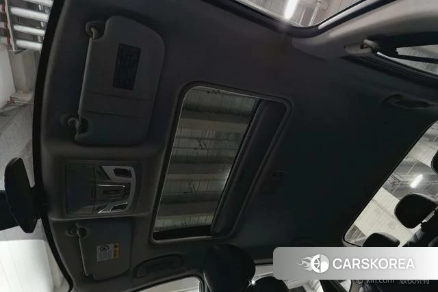 Nissan Xuan Yi id 4297863 из Китая 8