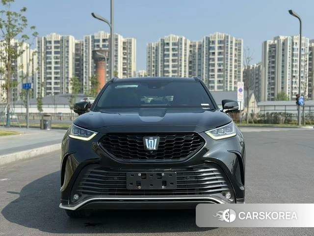 Toyota Crown Lufang id 4198860 из Китая 8