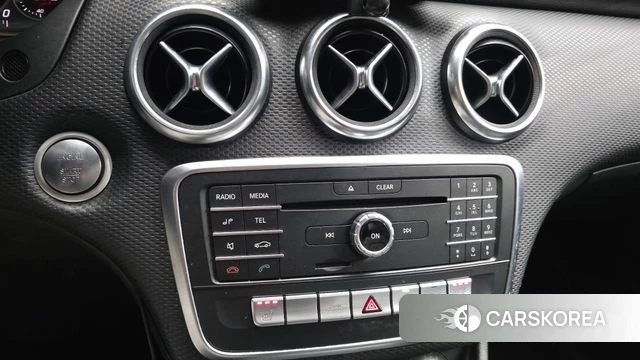 Mercedes-Benz A-Class W176 id 4678044 из Кореи 8