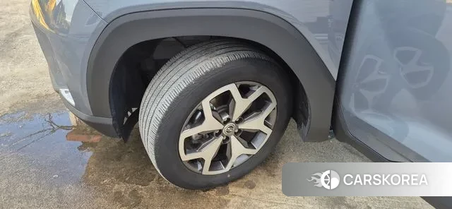 Ssangyong Torres id 3354210 из Кореи 8