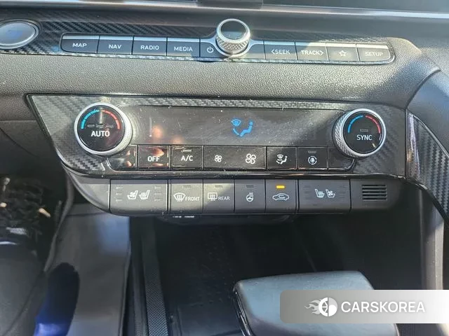 Hyundai Avante (CN7) id 3315843 из Кореи 8