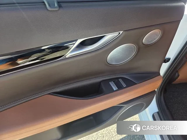 Genesis G80 (RG3) id 3003988 из Кореи 8