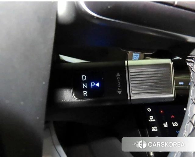 Hyundai Grandeur Hybrid (GN7) id 4941403 из Кореи 8