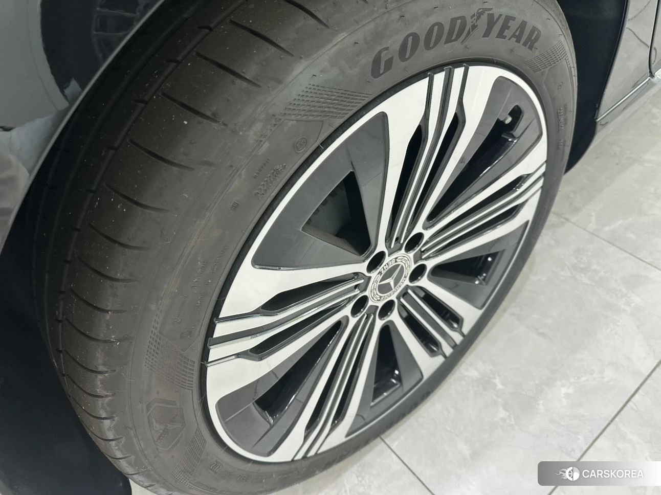 Mercedes-Benz EQS id 4455302 из Китая 8