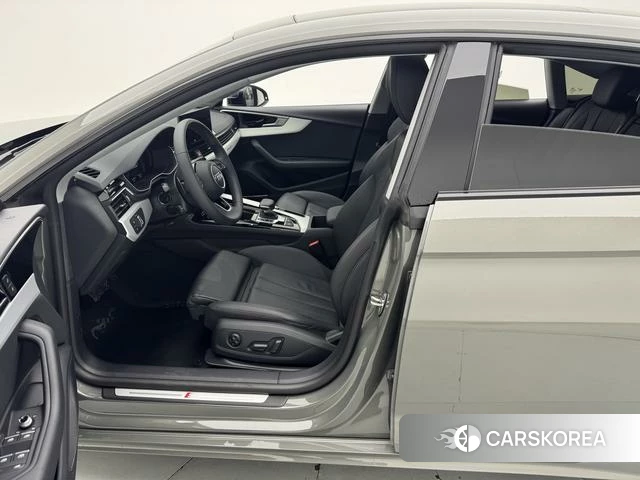 Audi A5 id 4257821 из Китая 8