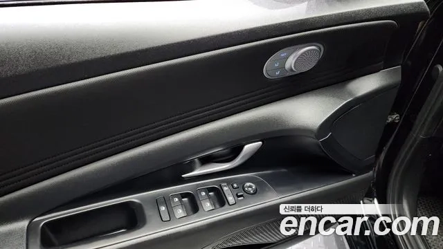 Hyundai Avante (CN7) id 2896361 из Кореи 8