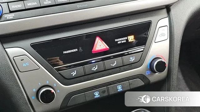 Hyundai Avante AD id 3608326 из Кореи 8