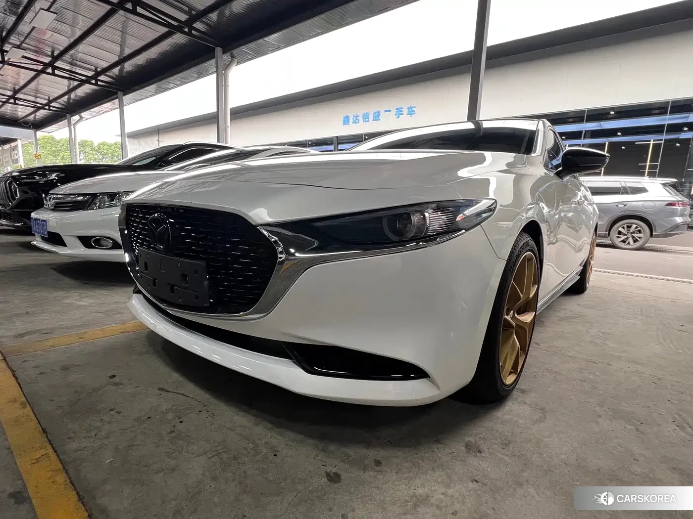Mazda 3 id 4570677 из Китая 8