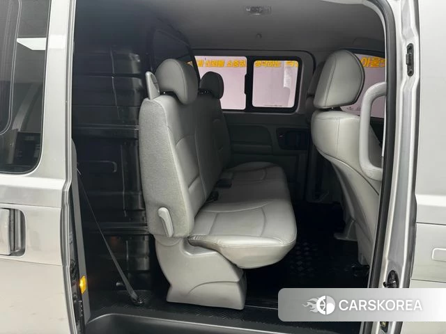 Hyundai The New Grand Starex id 4873447 из Кореи 8