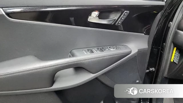 Kia The New Sorento id 3000576 из Кореи 8