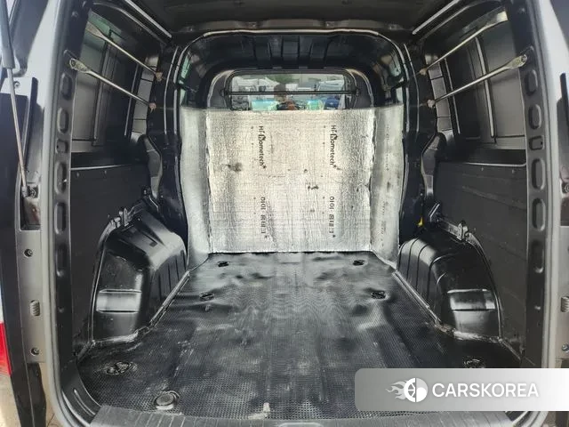 Hyundai Staria id 3082050 из Кореи 8