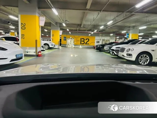 BMW 5 Series (G30) id 3385632 из Кореи 8