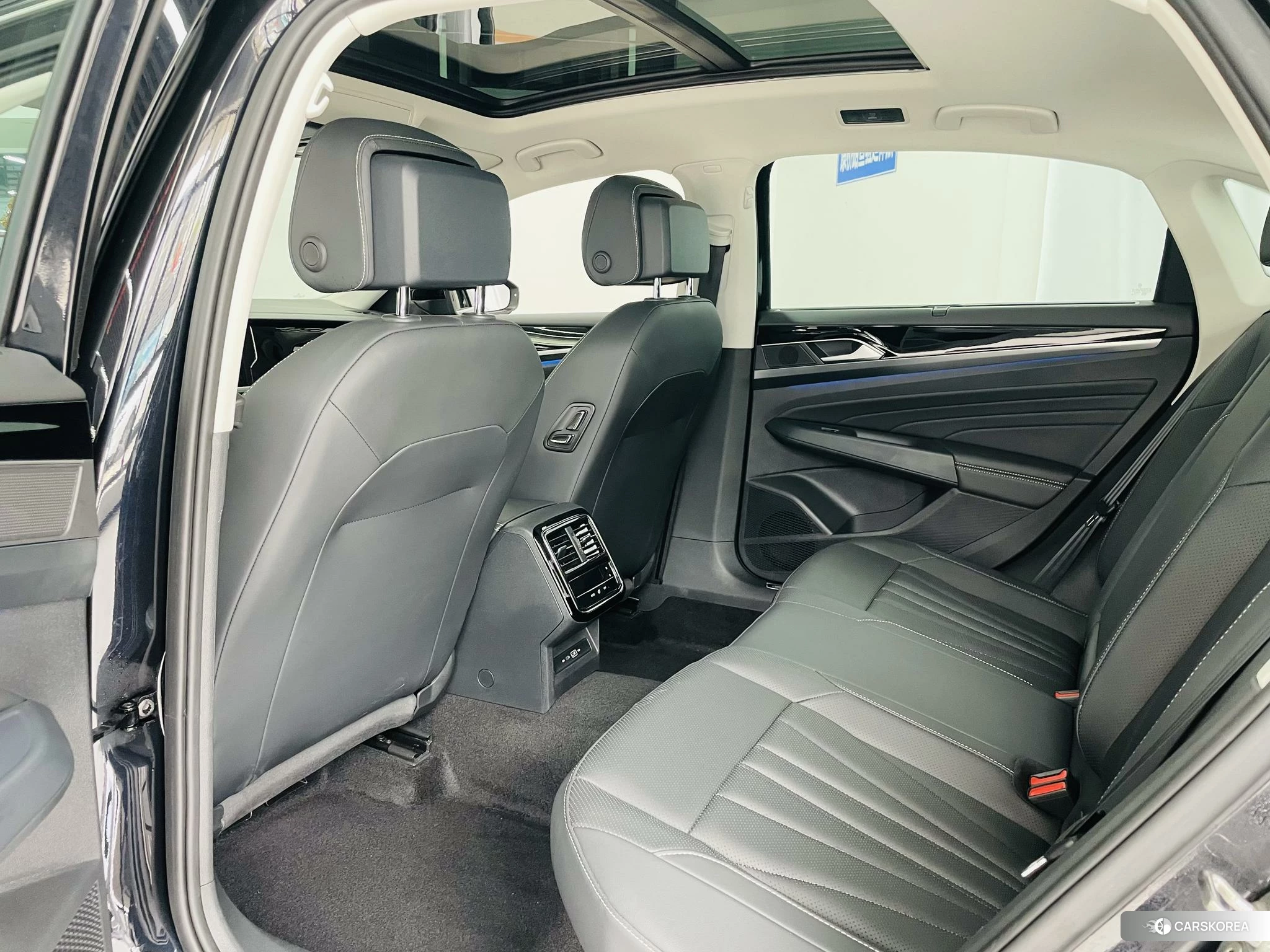 Volkswagen Passat id 4467468 из Китая 8