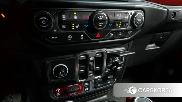 Jeep Gladiator (JT) id 3366511 из Кореи 8