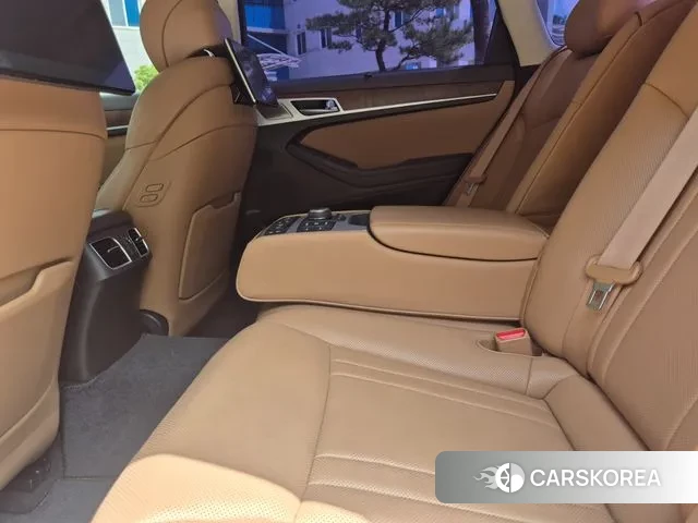 Genesis G80 id 3060685 из Кореи 8