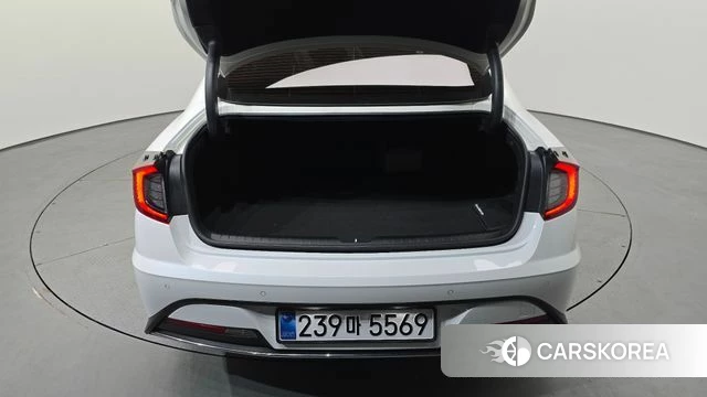 Hyundai Sonata (DN8) id 4285150 из Кореи 8