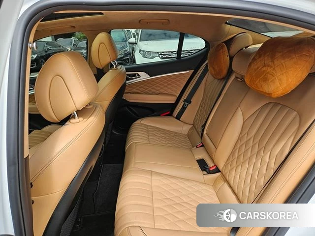 Genesis The New G70 id 4772571 из Кореи 8