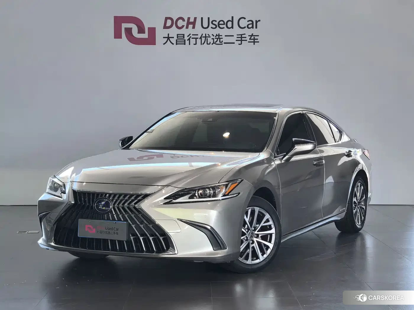 Lexus ES id 4680557 из Китая 8