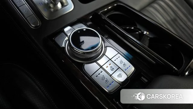 Genesis G90 id 4741998 из Кореи 8