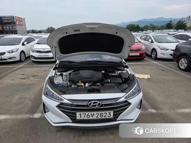 Hyundai The New Avante AD id 2997771 из Кореи 8