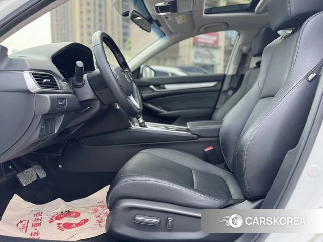 Honda Accord id 4297893 из Китая 8