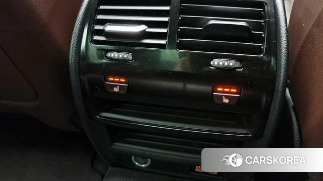 BMW 5 Series (G30) id 3827640 из Кореи 8