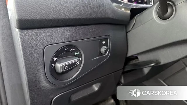 Volkswagen Tiguan Allspace id 3507983 из Кореи 8