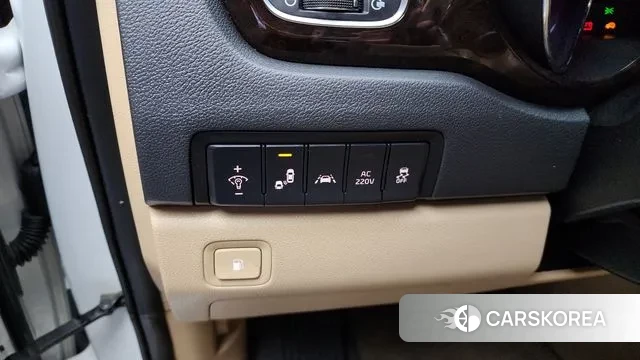 Kia The New Carnival id 3489466 из Кореи 8