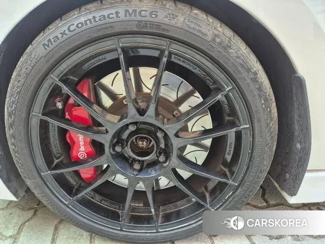 Hyundai Avante AD id 3558116 из Кореи 8