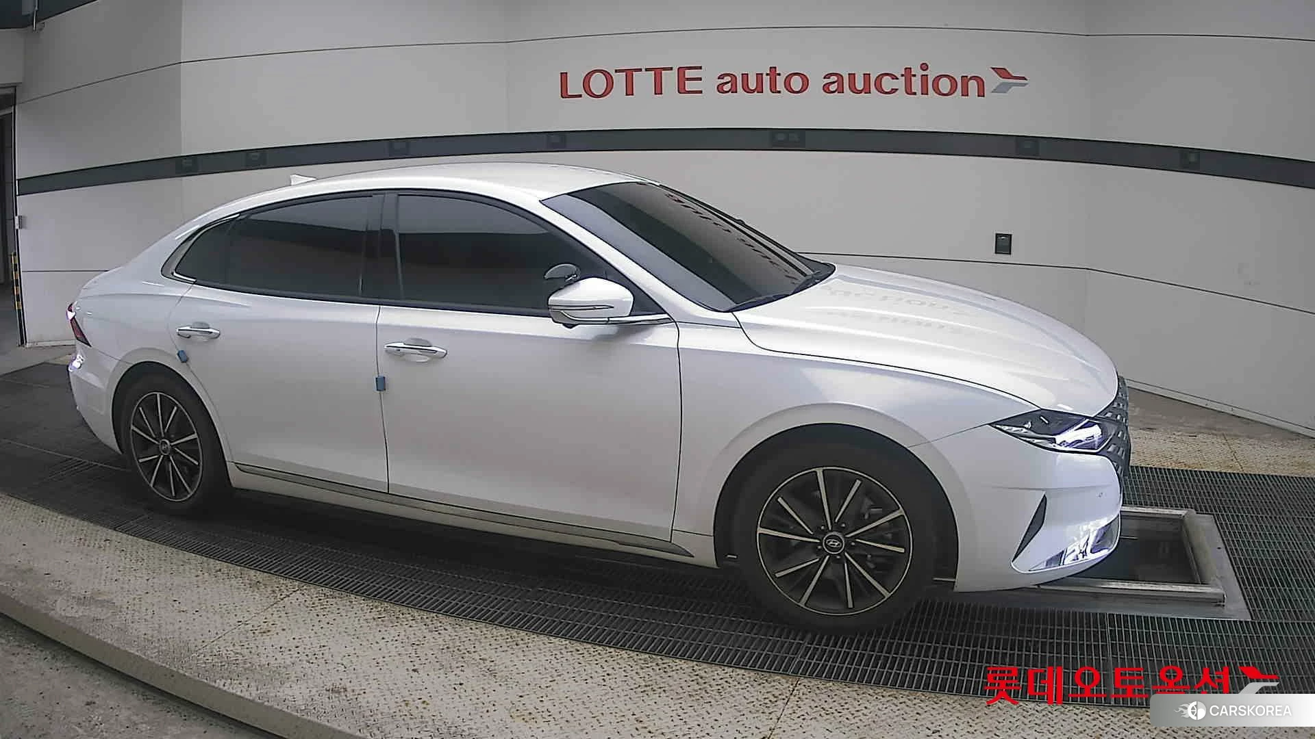 Hyundai Grandeur id 4674128 из Кореи 8