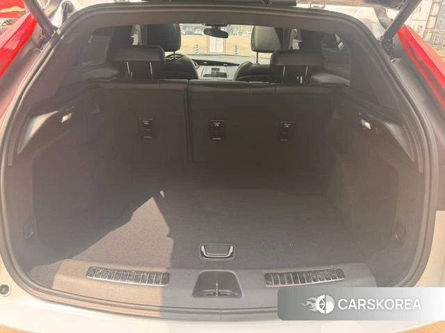 Cadillac XT4 id 4235028 из Китая 8