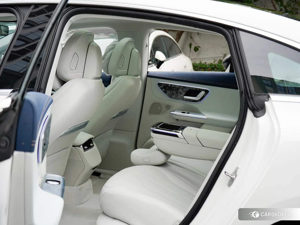 Mercedes-Benz EQE id 4452619 из Китая 8