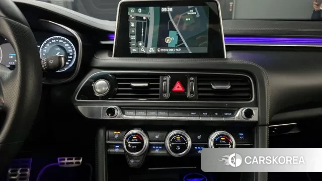 Genesis G70 id 3407937 из Кореи 8