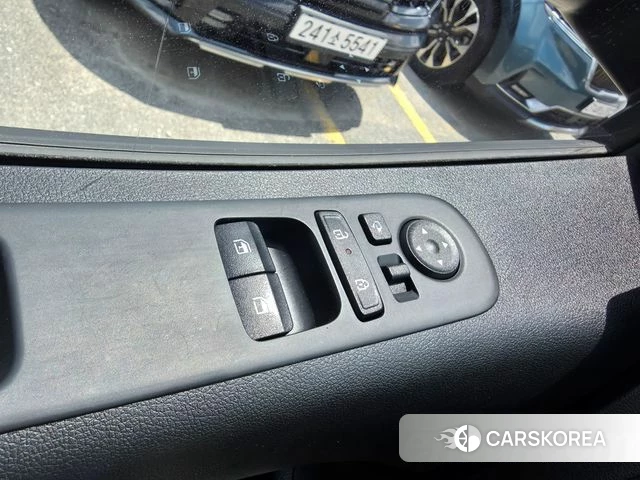 Hyundai Staria id 4366243 из Кореи 8